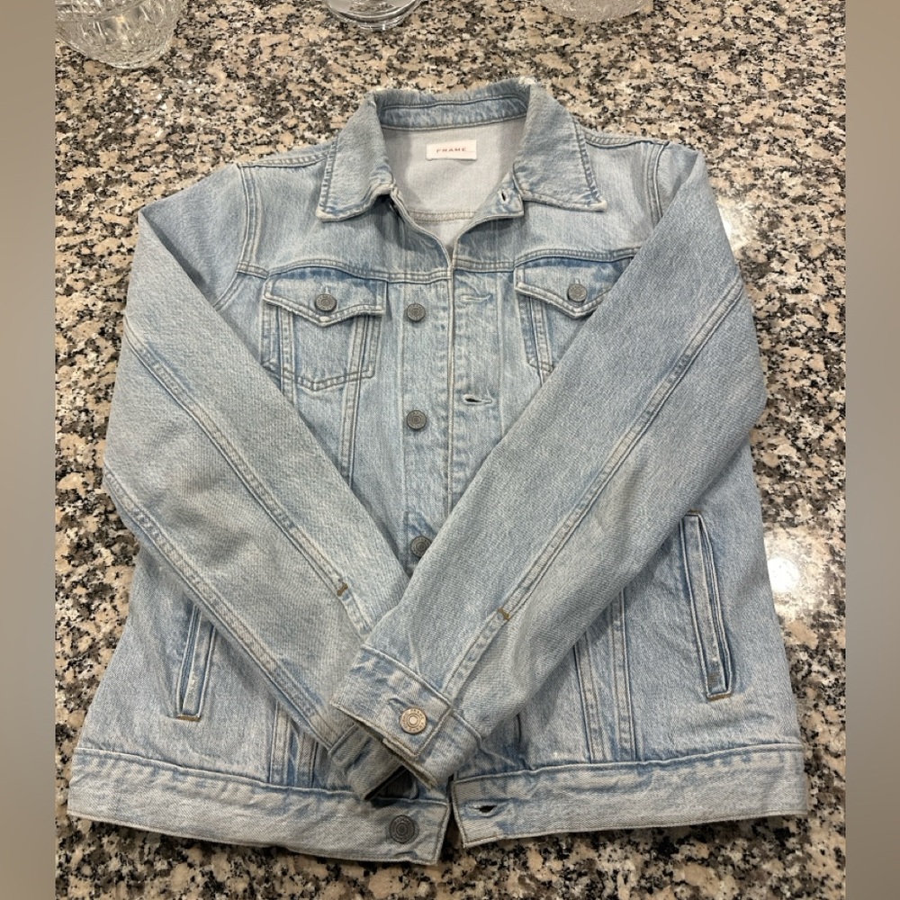 FRAME brand Men’s Denim Jean Jacket - Size Small